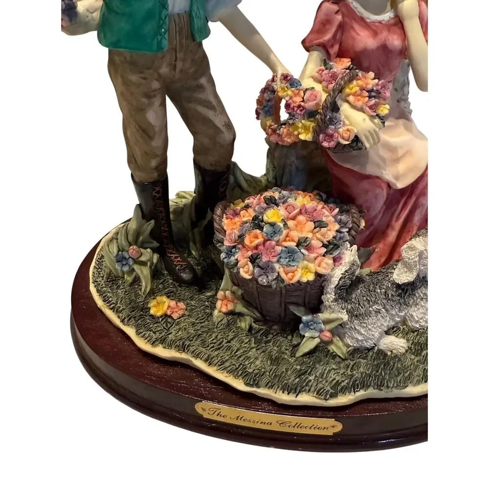 The Messina Collection Figurine Love Birds, Dog Beehive 11